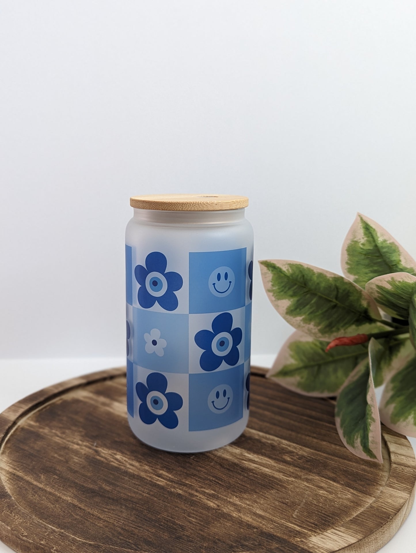 Blue and white frosted cup